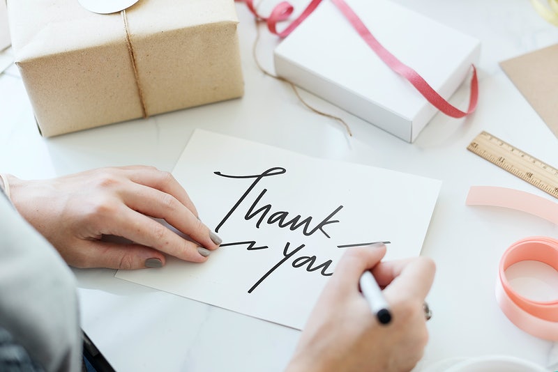 How to Write a Thoughtful Thank You Note